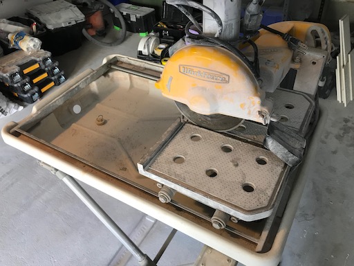 Workforce tile store saw